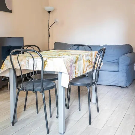 Al Numero 6, Trilocale Luminoso E Accogliente A Pochi Passi Dal Mare Apartment